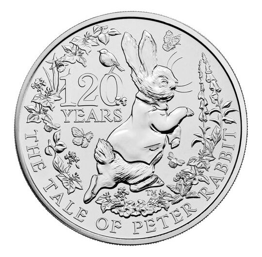 2022 Peter Rabbit £5